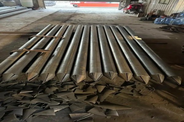 焊接临猗临猗钢花<a href='https://ly.lcdkj.cn/zhujiangguan/' target='_blank' title='临猗注浆管'><strong>临猗注浆管</strong></a> Q235B 直缝临猗注浆临猗临猗临猗钢花管 工程临猗临猗临猗注浆管材 焊接临猗钢花临猗临猗临猗注浆管 Q235B 直缝临猗注浆临猗临猗临猗钢花管 工程临猗临猗临猗注浆管材
